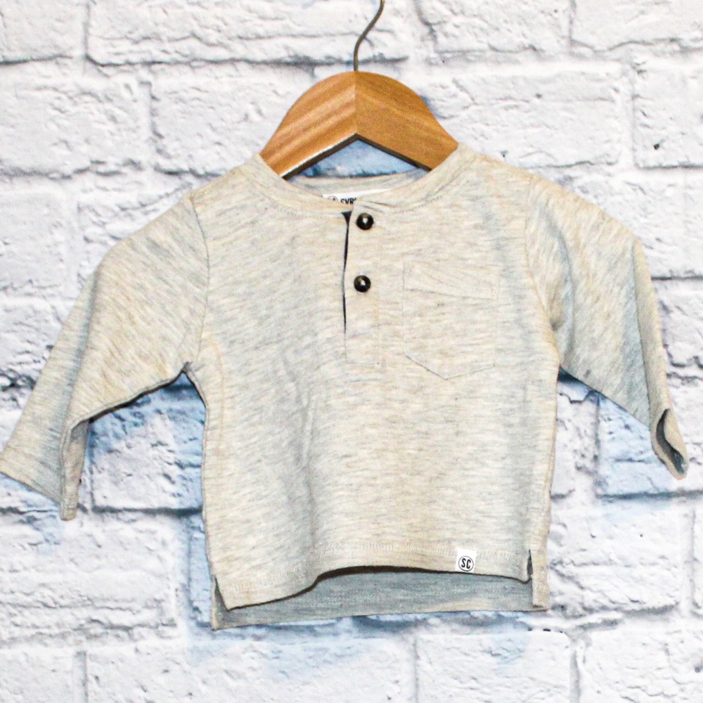 New! 3-6M Grey Long Sleeve Pocket Shirt